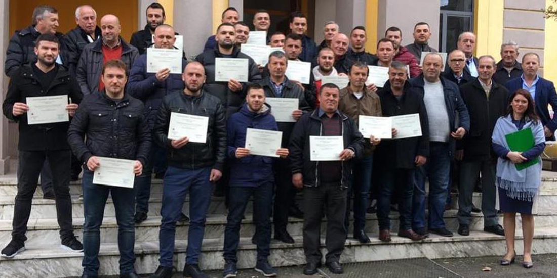 ndarja e cmimeve per ndihmes makinist