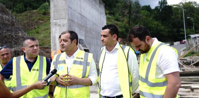 nenkalimi lib-peshko